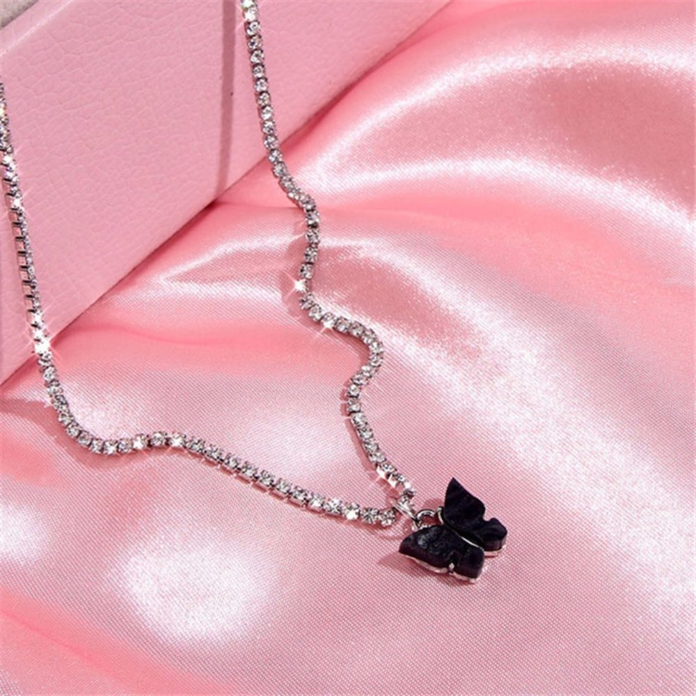 Dainty Butterfly Choker (Black)